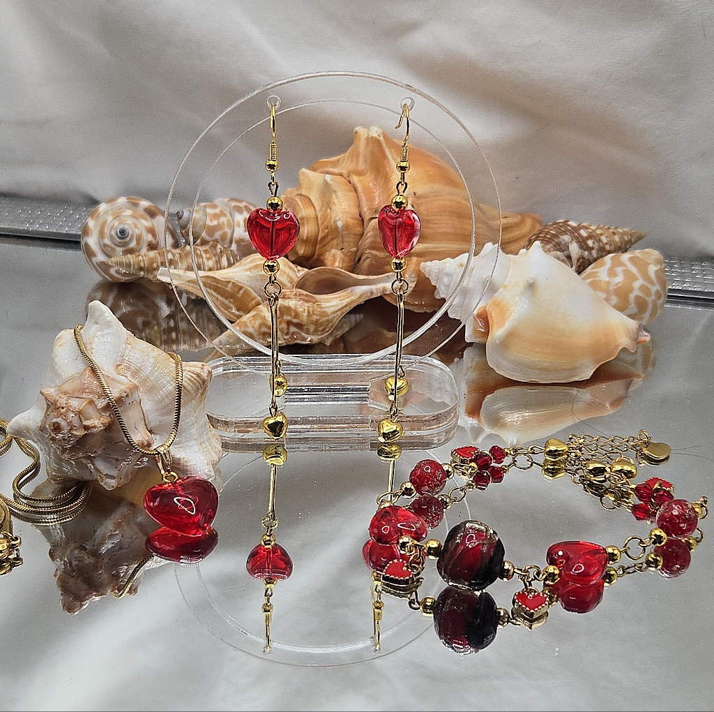 Elegant Red Lampwork Heart Jewelry Set 60$
